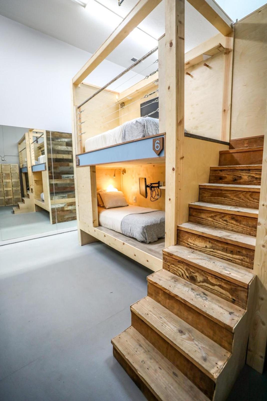 Хостел Podshare San Francisco Marina Екстер'єр фото